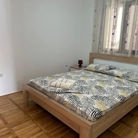 Anja Apartament *