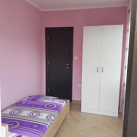 Anja * Budva
