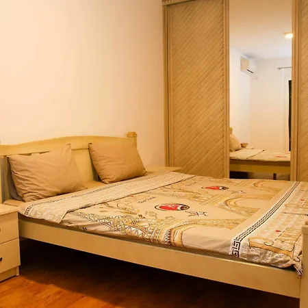 Apartament Anja *